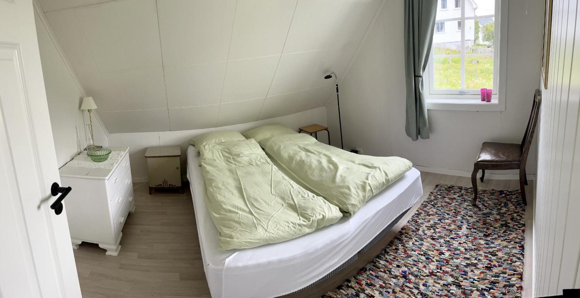 Вилла Koselig Nyrestaurert Hus Med Flott Utsikt! Рейне Экстерьер фото